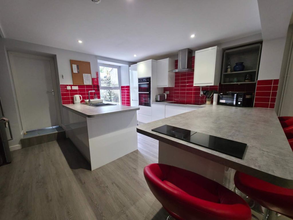 Property photo 2 of 23 Not Specified