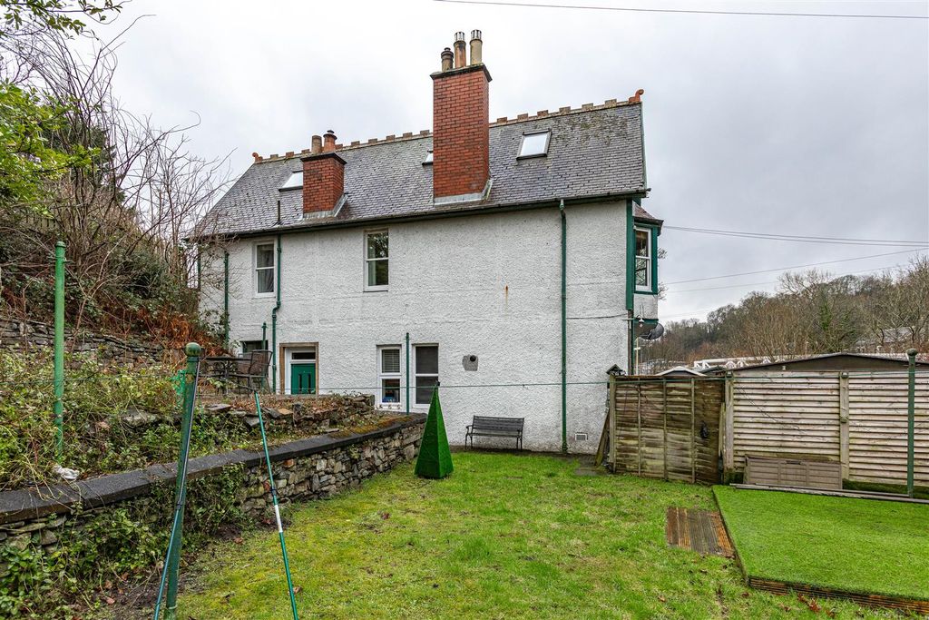 Property photo 2 of 30 Plumtree House Galashiels 05.Jpg