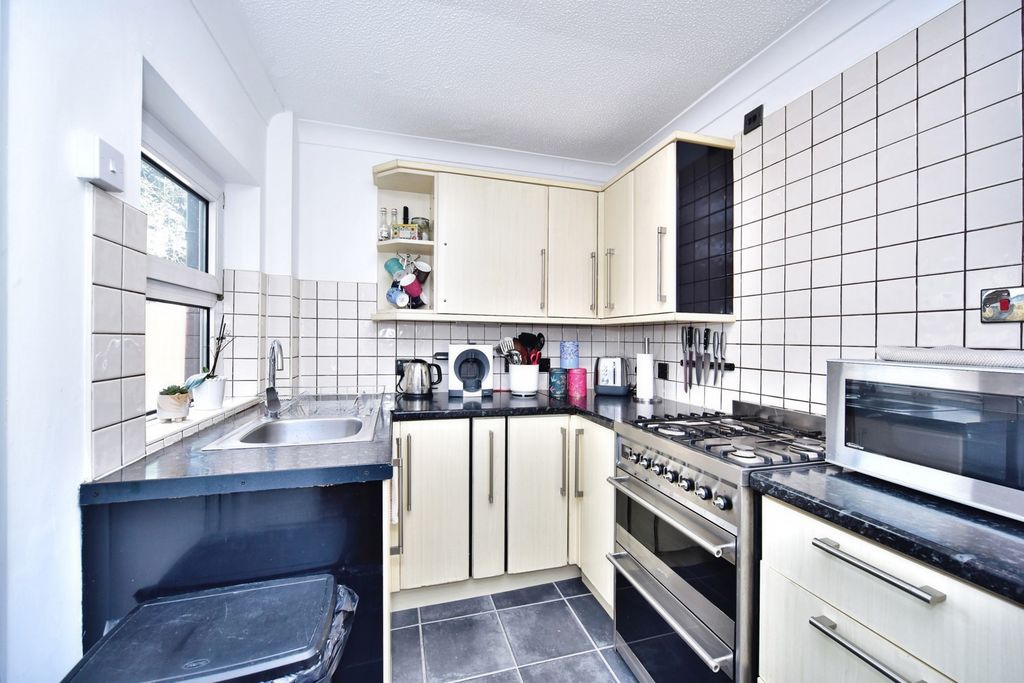 Property photo 2 of 14 Pbox-Img.Jpg
