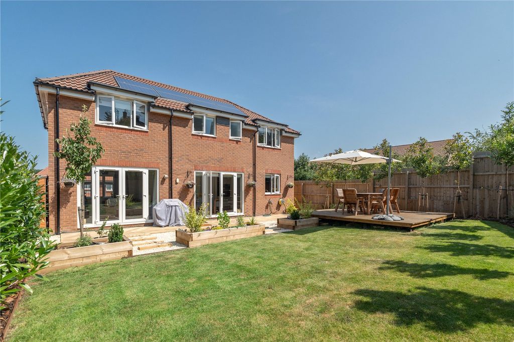 Property photo 1 of 21 Picture No. 04
