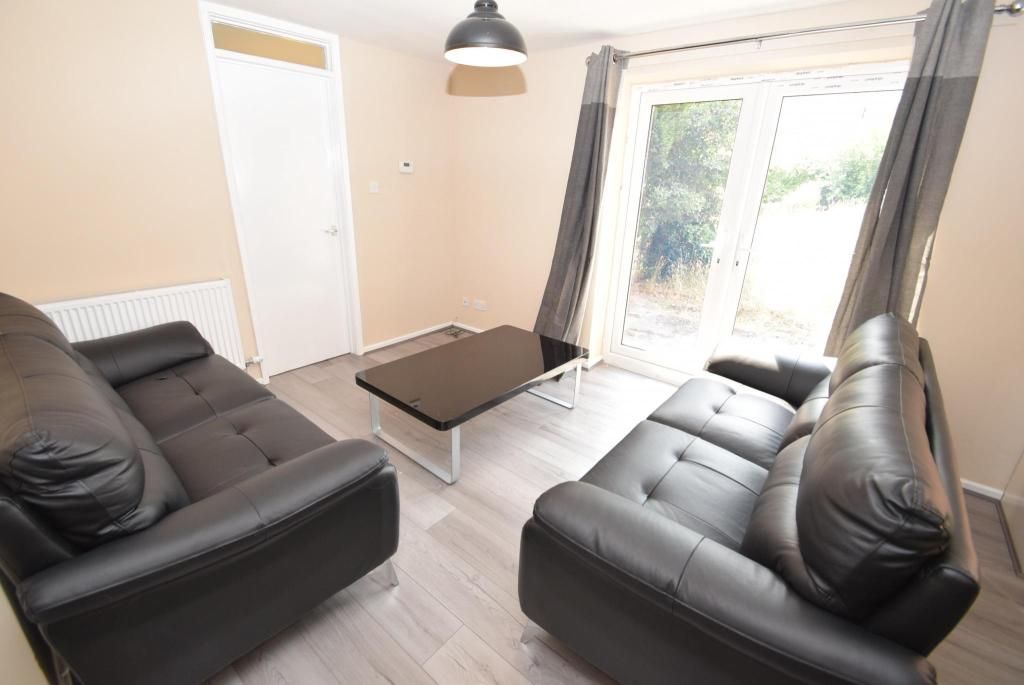 Property photo 3 of 24 Gallery