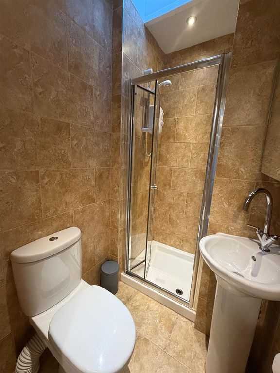 Property photo 3 of 9 Tempimagegubpgs.Jpg