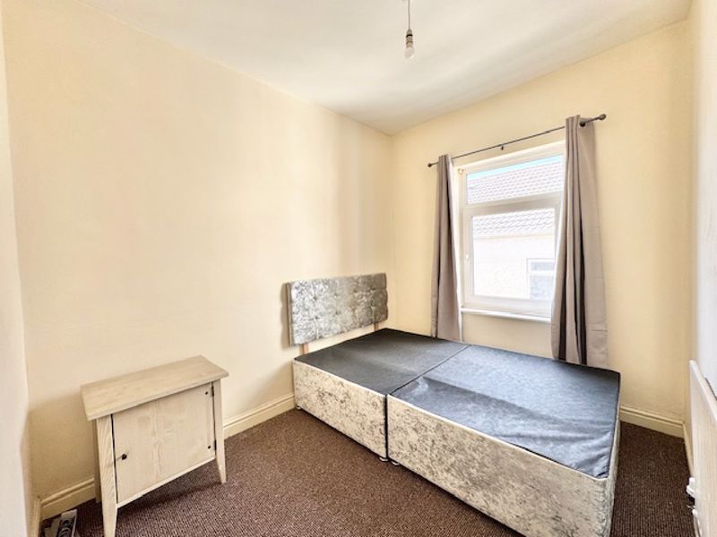 Additional image 5 of 1 bed flat for saleHighcliff Road, Cleethorpes DN35