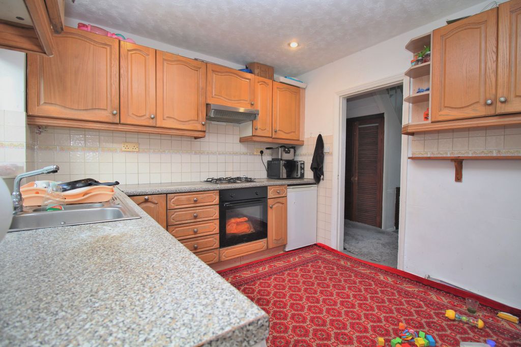 Property photo 2 of 15 15