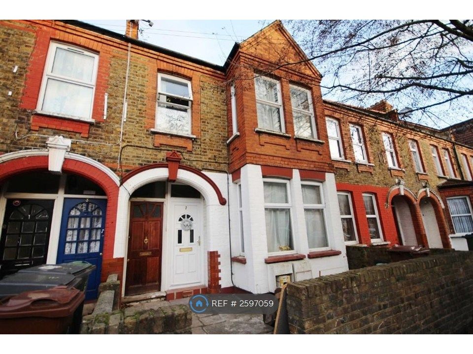 Property photo 1 of 9