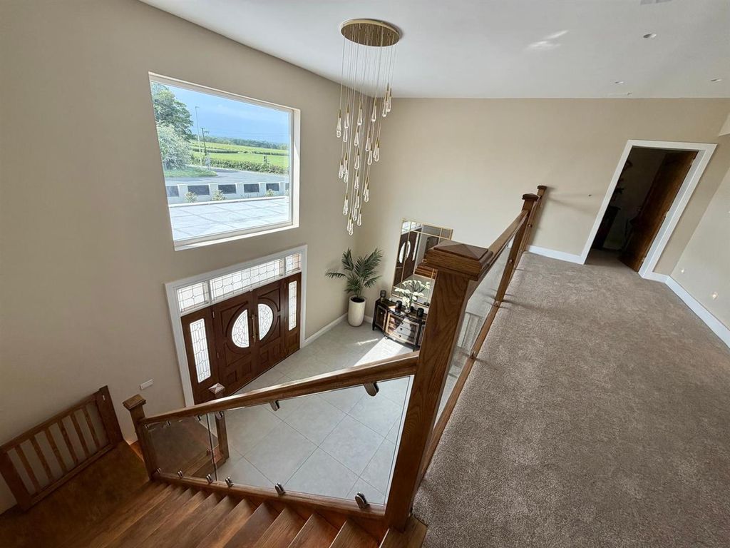 Additional image 8 of 6 bed detached house for saleHall Lane, Wincham, Northwich CW9