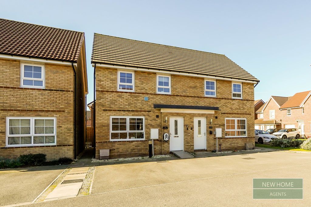 Property photo 1 of 18 Photo 2