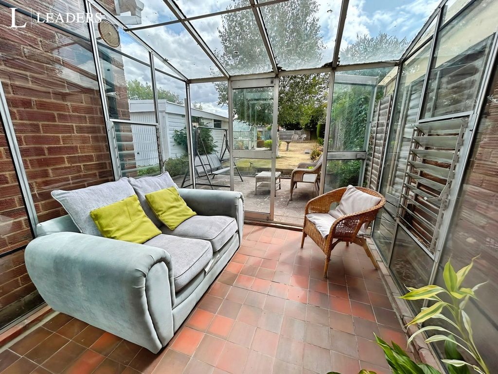 Property photo 2 of 19 Pbox-Img.Jpg