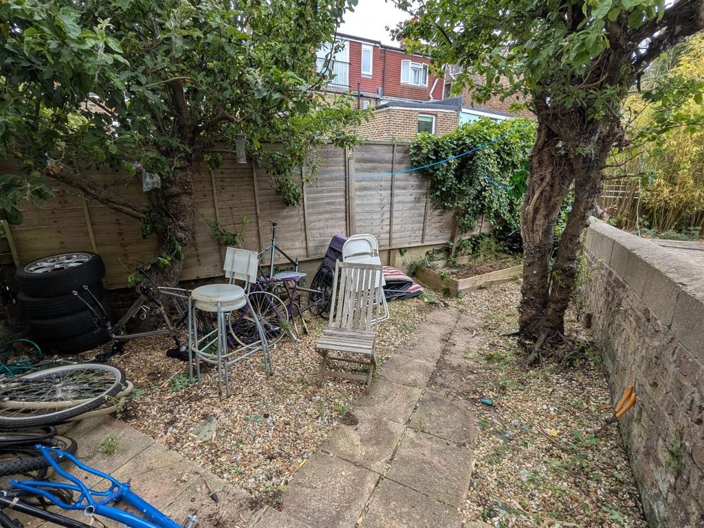 Property photo 3 of 12 Img-20250617-Wa0019.Jpg