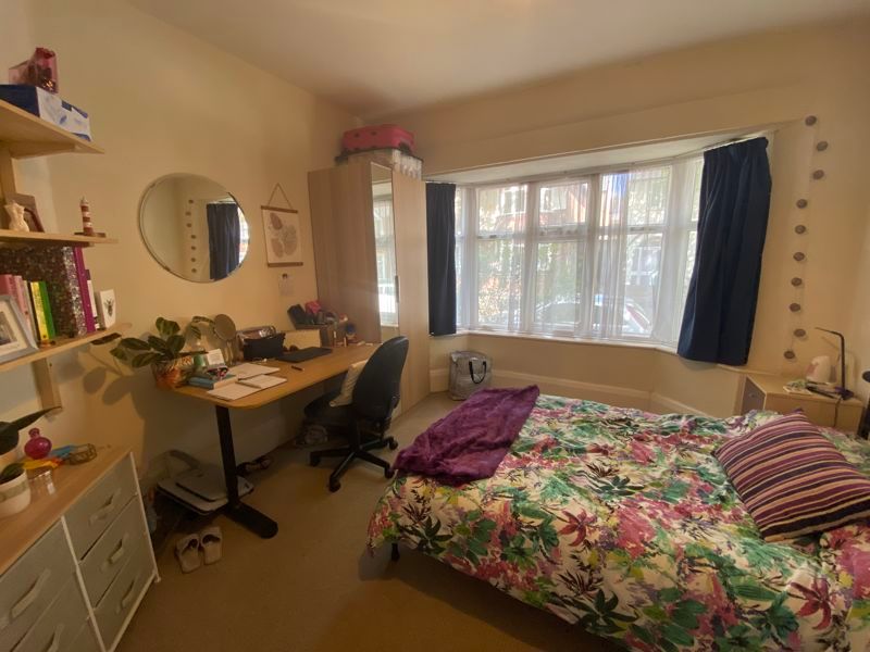 Property photo 3 of 7 Photo 10