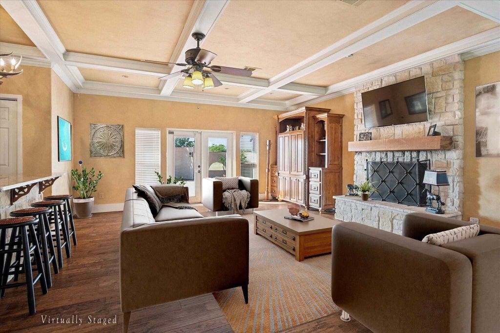 Property photo 3 of 28 <Alttext/>