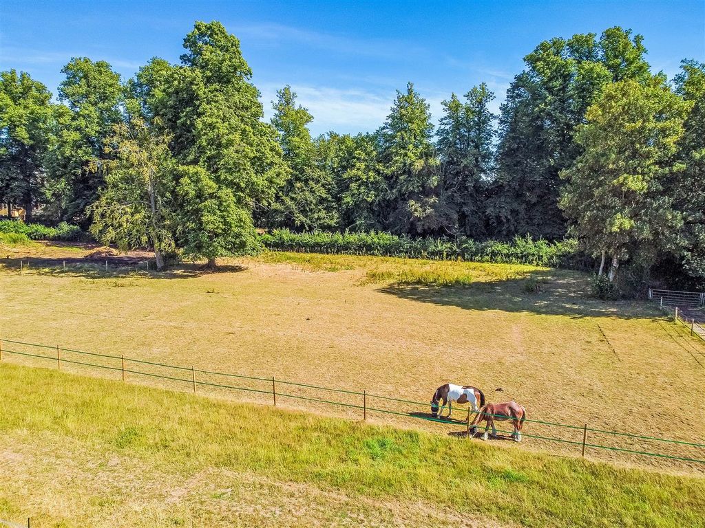 Property photo 3 of 8 Dji_0553.Jpg