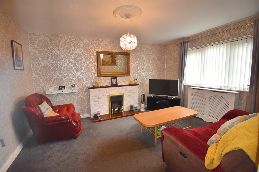 Property photo 3 of 13 Sitting Room