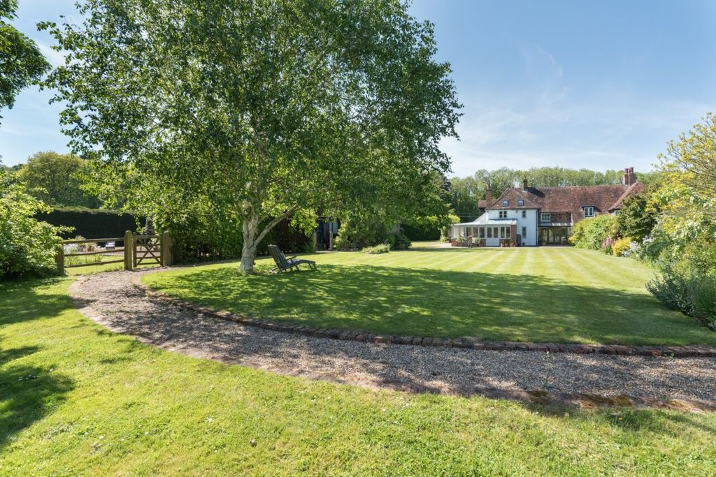 Property photo 3 of 22