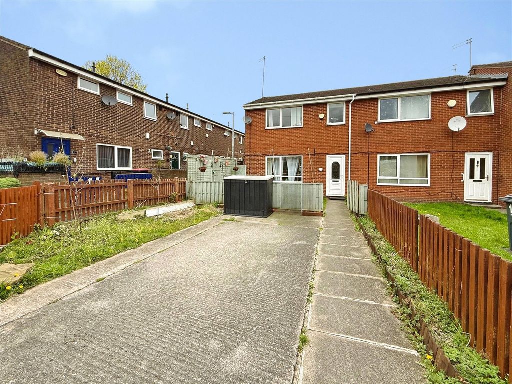 Property photo 1 of 11 Picture No. 02