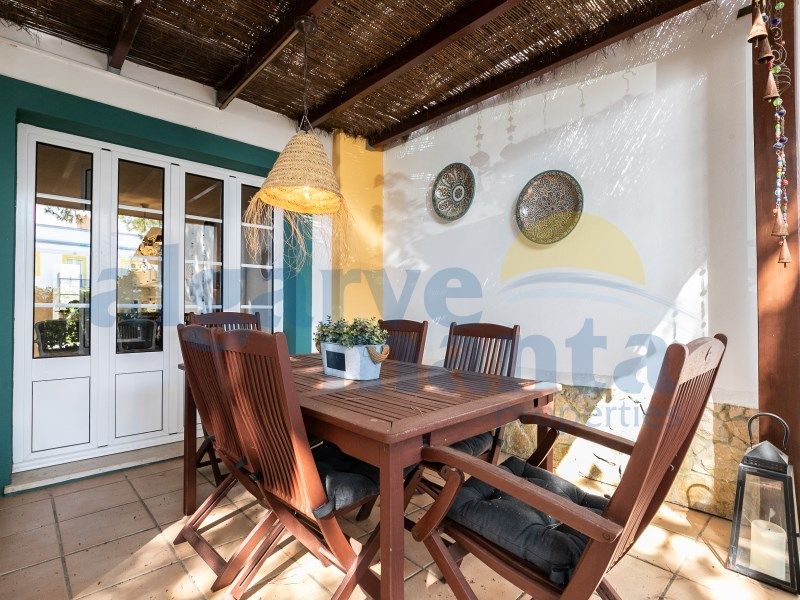 Property photo 2 of 29