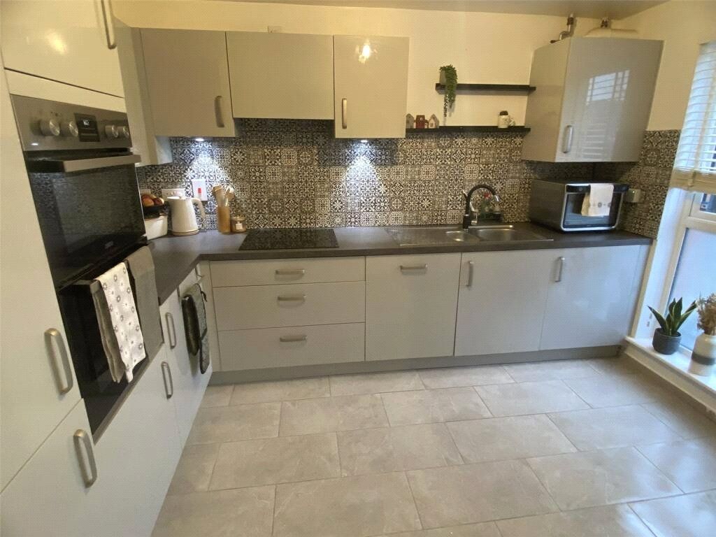 Property photo 3 of 23 Picture No. 26