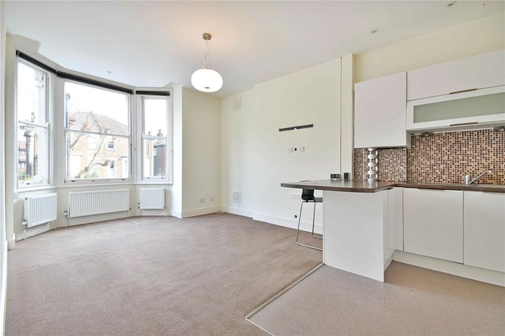 Property photo 1 of 13 Picture No. 23