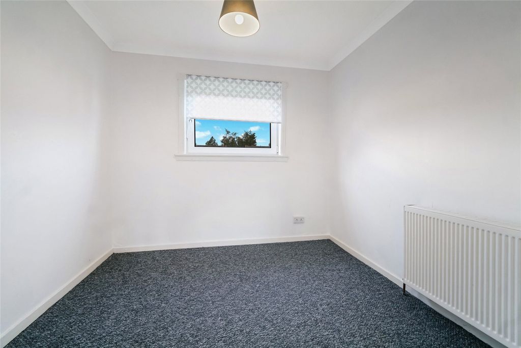Property photo 3 of 21 Picture No. 03