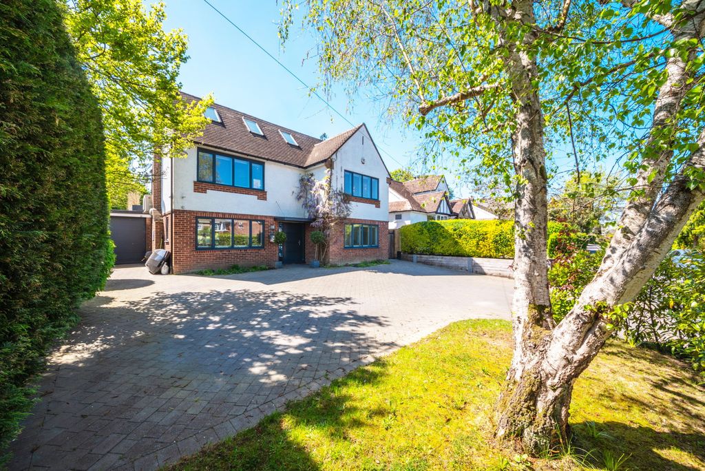 Property photo 1 of 36