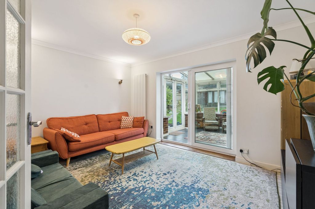 Property photo 2 of 24