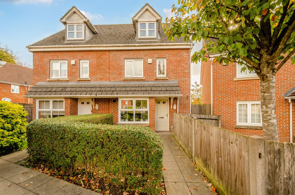 Property photo 1 of 15 1368974-5-68F0ce9...