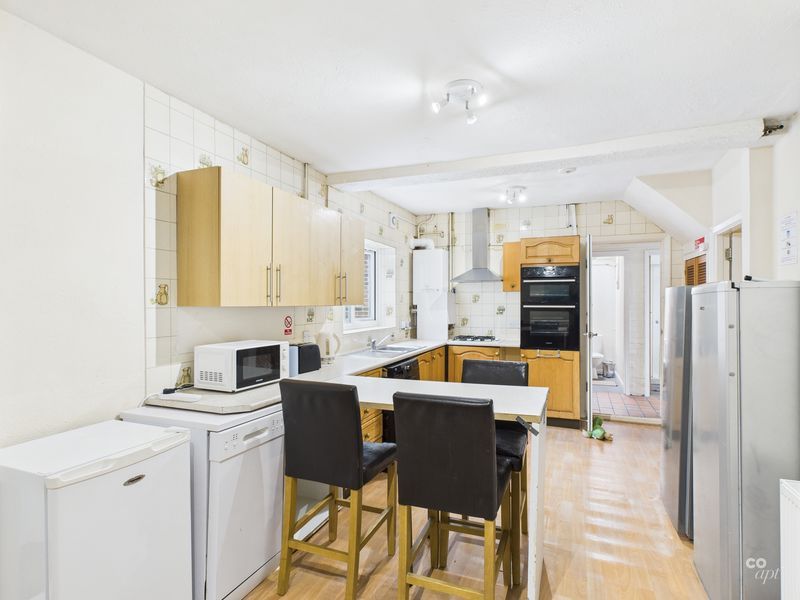 Property photo 3 of 13 Photo 37