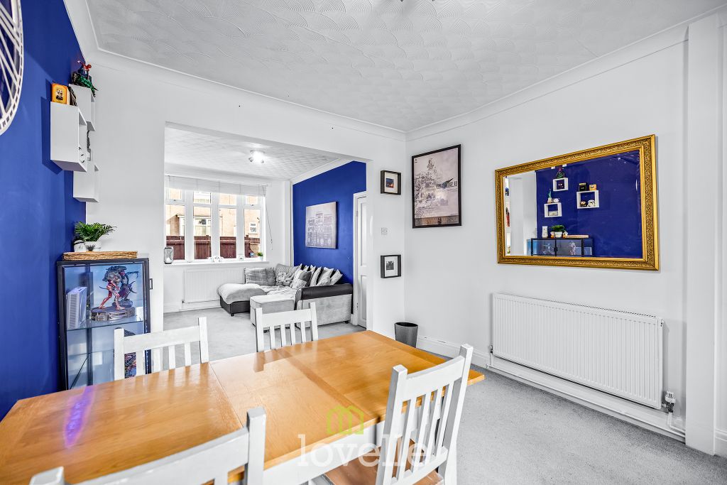 Property photo 1 of 27