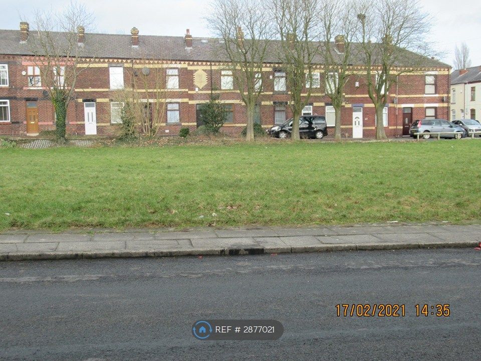 Property photo 2 of 16