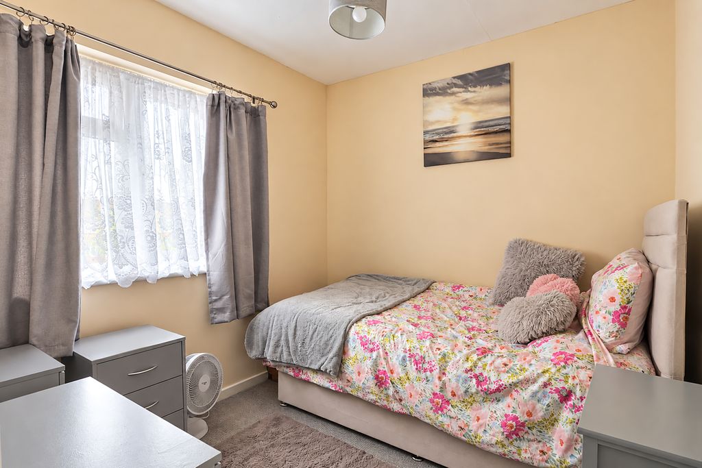 Property photo 3 of 19 333A0703