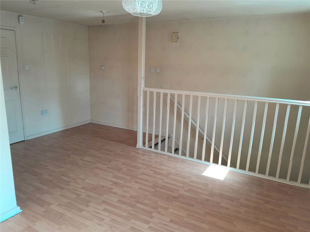 Property photo 2 of 9 Picture No. 01