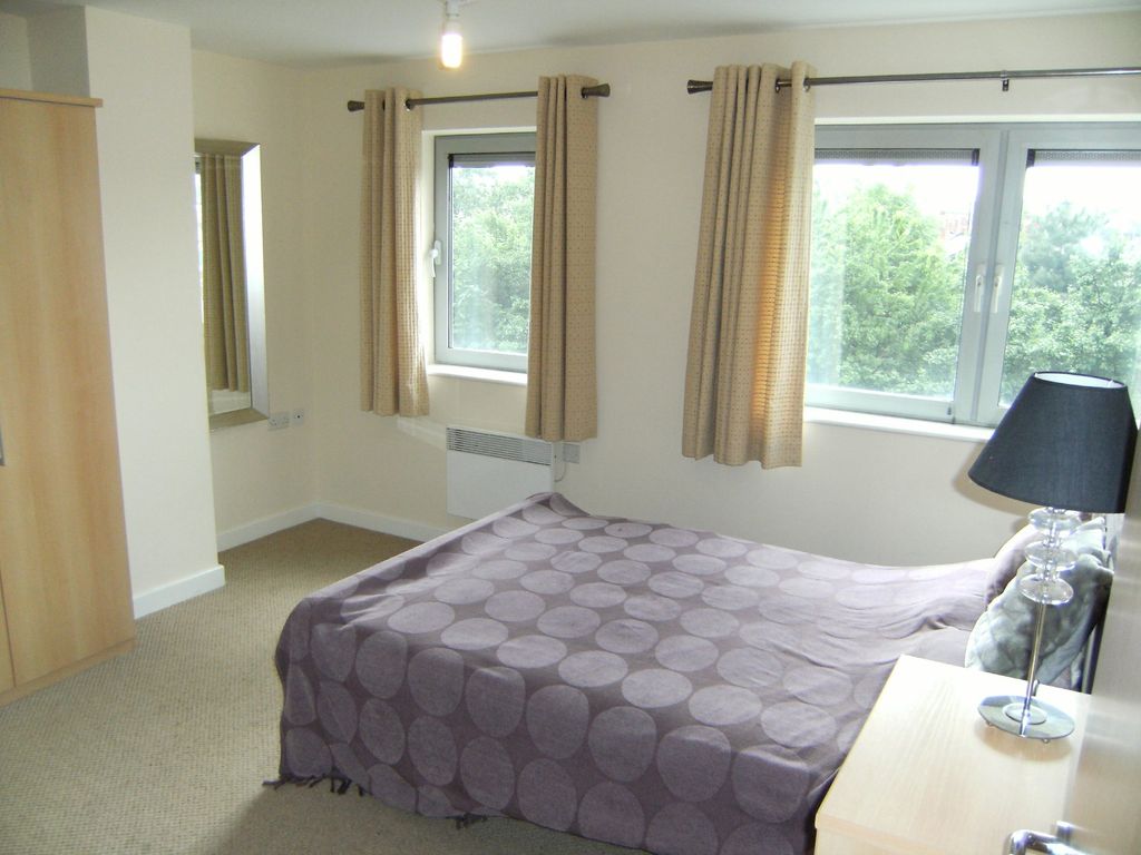 Property photo 3 of 8