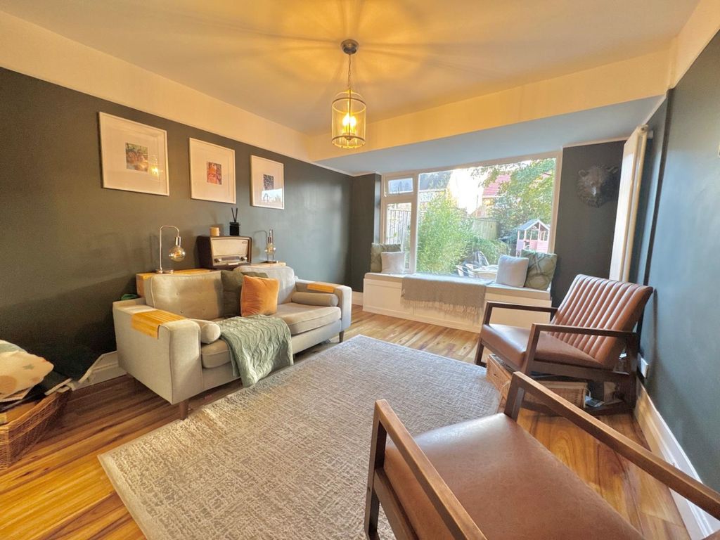 Property photo 2 of 25 6663B25c-180A-4424-9B48-Df81073E6907