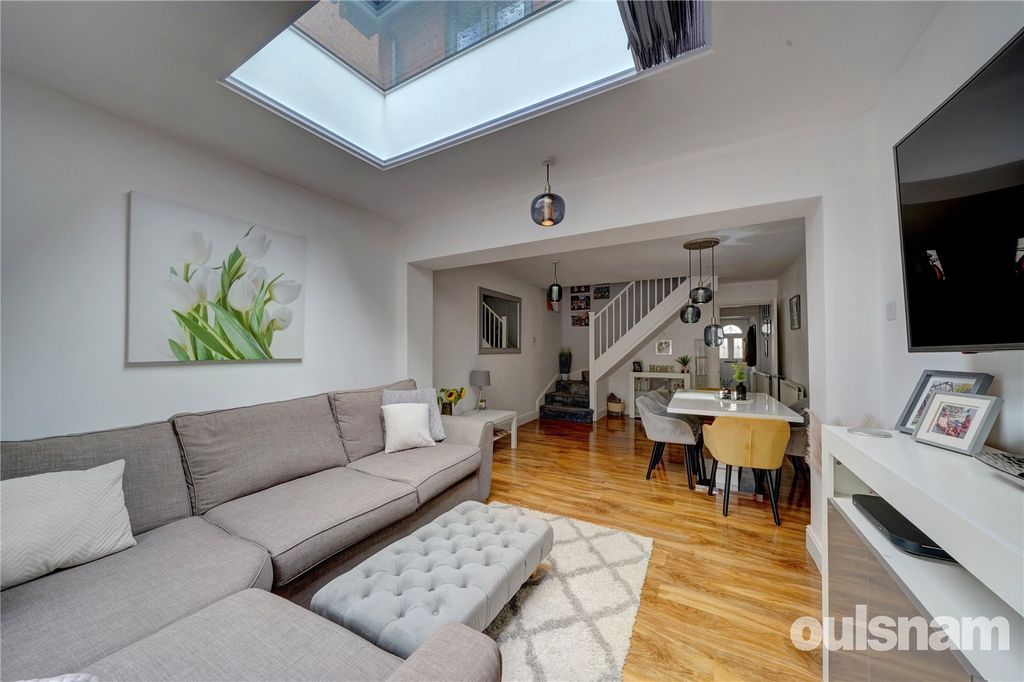 Property photo 2 of 16 Picture No. 03