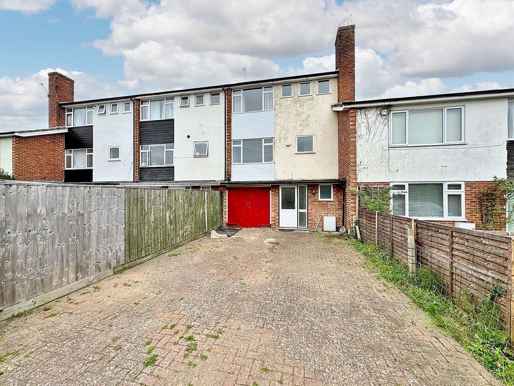Property photo 1 of 9