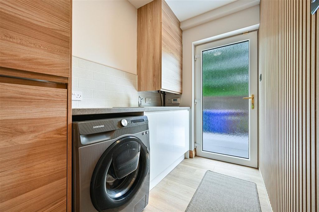 Additional image 11 of 5 bed detached house for saleJerviston Street, New Stevenston, Motherwell ML1