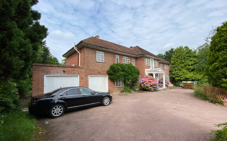 Property photo 3 of 10