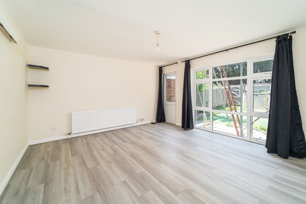 Property photo 1 of 18 Ndb09135-Edit