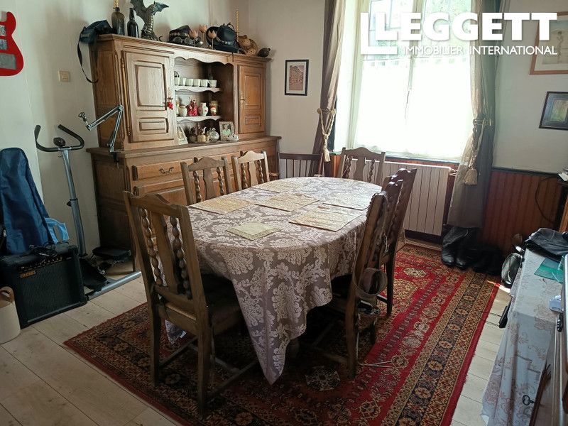 Property photo 3 of 10