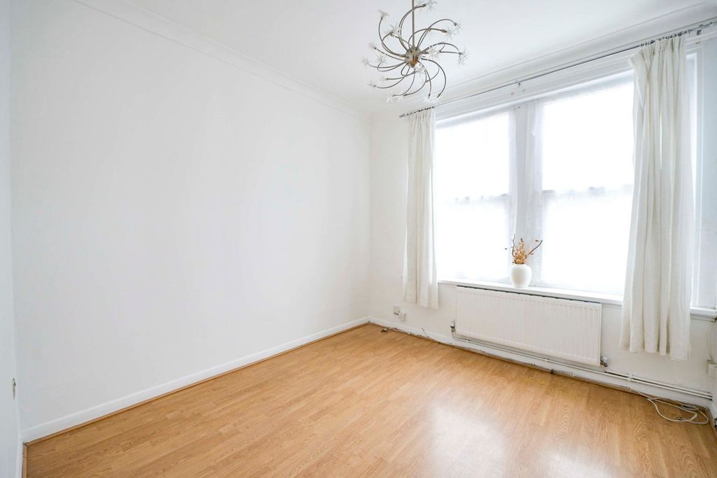 Property photo 2 of 13 Pbox-Img.Jpg