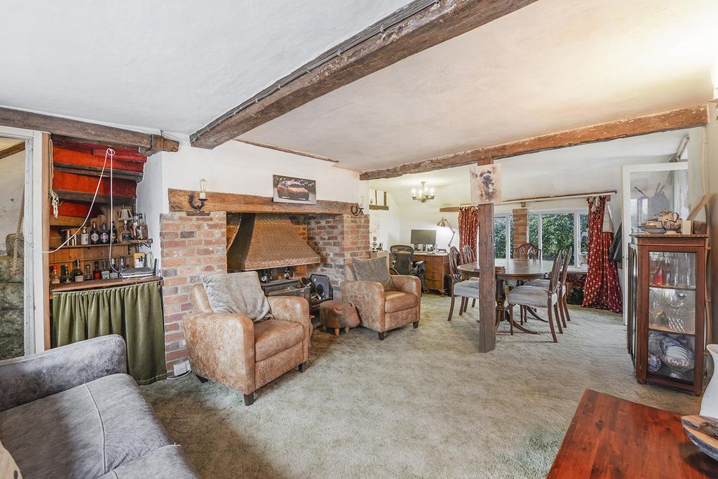 Property photo 3 of 13 Sitting Room