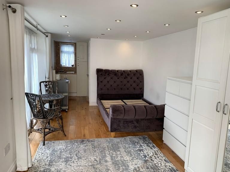 Property photo 1 of 12 Photo 1