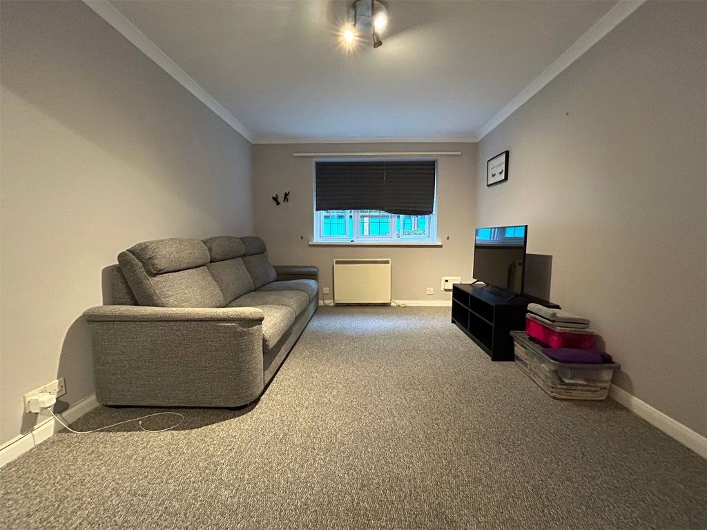 Property photo 3 of 5 Picture No. 13