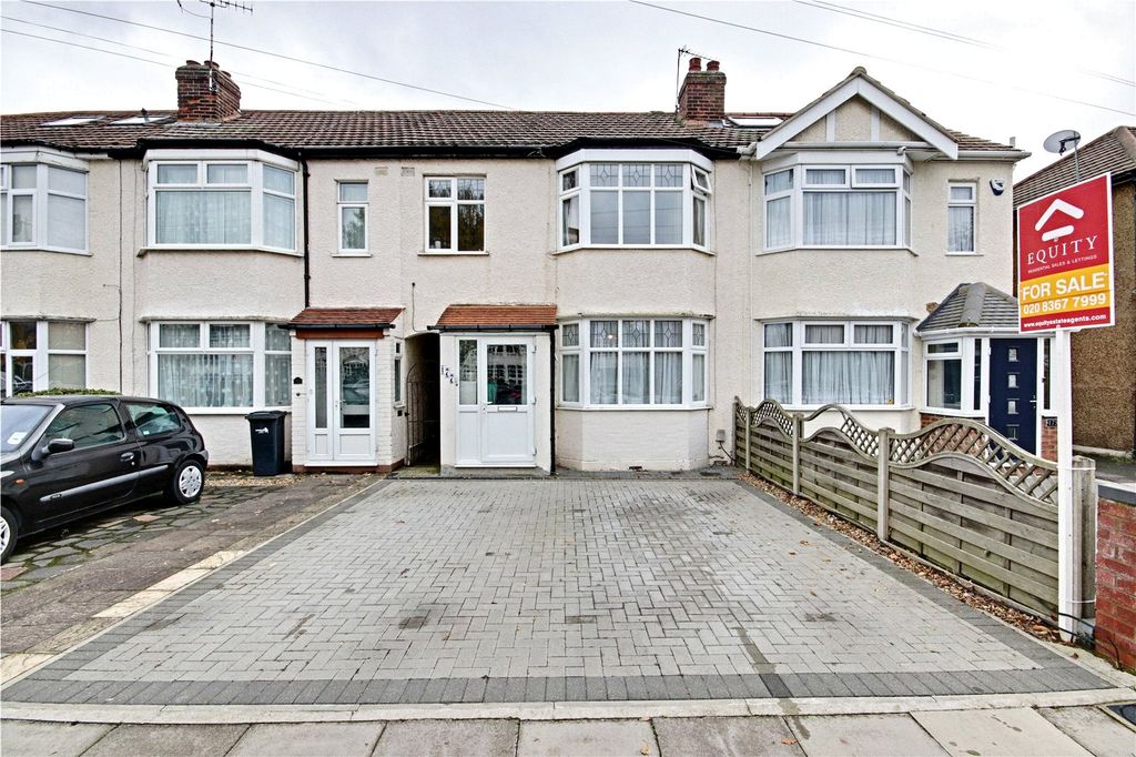 Property photo 1 of 17 Picture No. 01