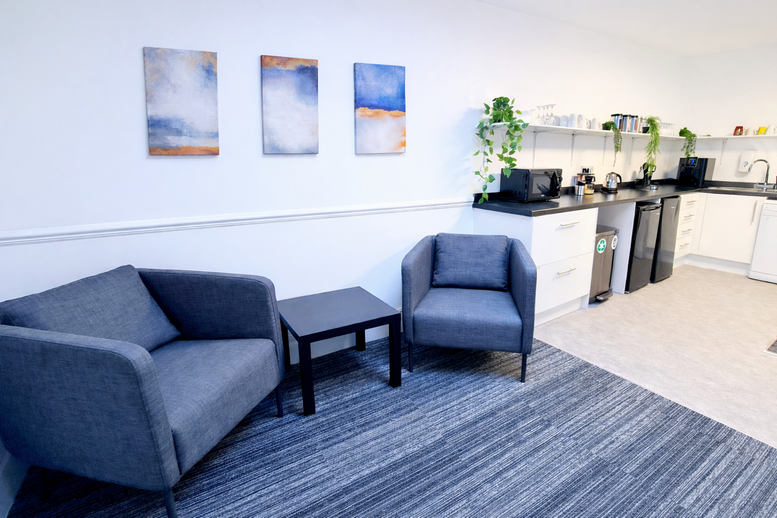 Property photo 3 of 11