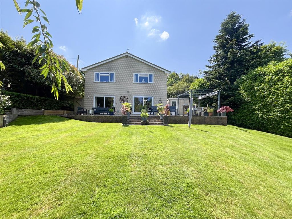 Property photo 1 of 26