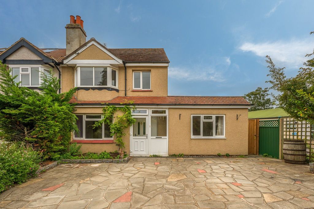 Property photo 1 of 20