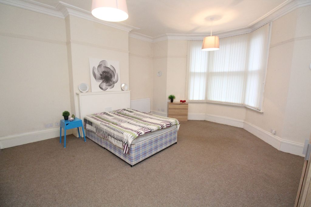 Property photo 1 of 6 1184210