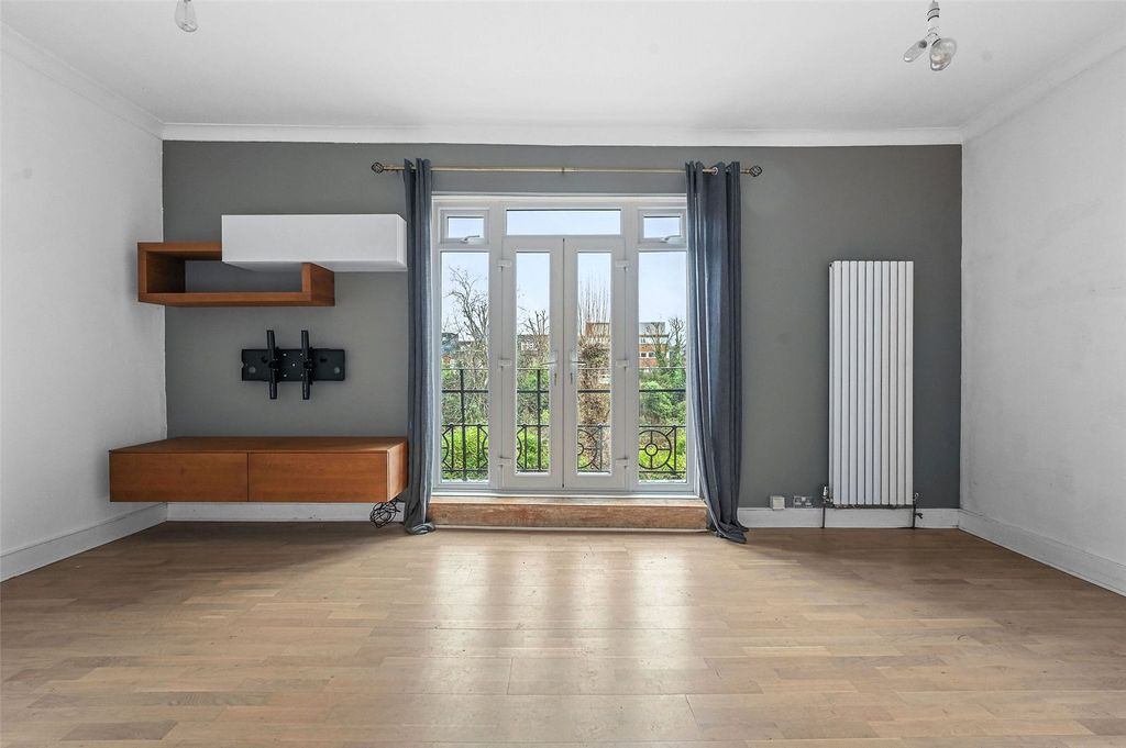 Property photo 2 of 12 Reception Room