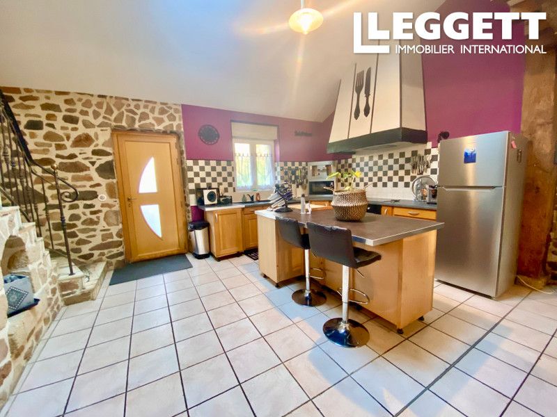 Property photo 3 of 10